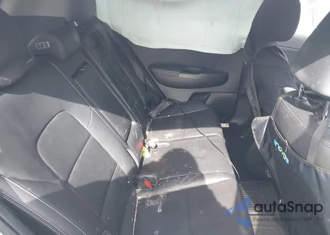 2017 Kia Sportage Ex z USA, uszkodzony, nr VIN KNDPNCAC8H7182463